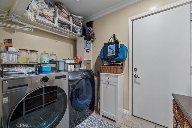 6917 Tyrone, Van Nuys, CA 91405