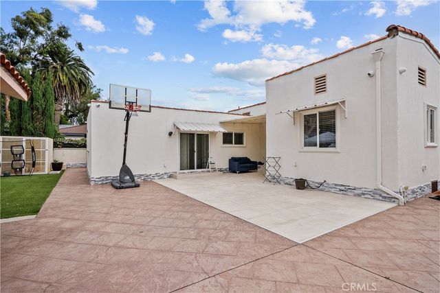 6917 Tyrone, Van Nuys, CA 91405