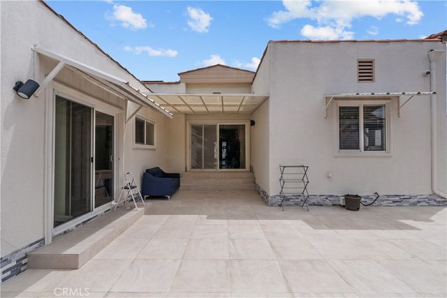 6917 Tyrone, Van Nuys, CA 91405