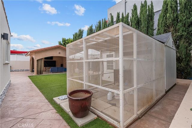 6917 Tyrone, Van Nuys, CA 91405