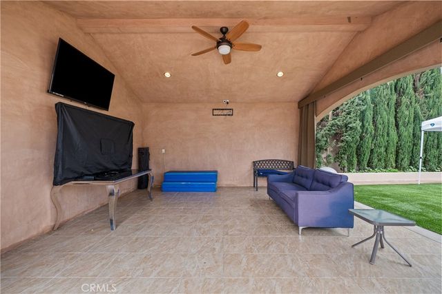 6917 Tyrone, Van Nuys, CA 91405