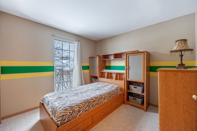 109 Shawnee Lane, Harvard, IL 60033