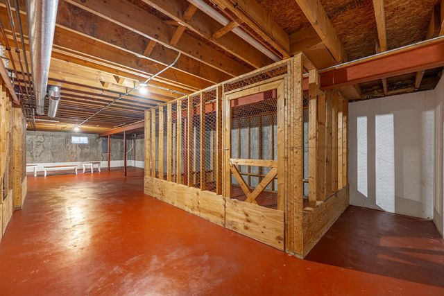 109 Shawnee Lane, Harvard, IL 60033