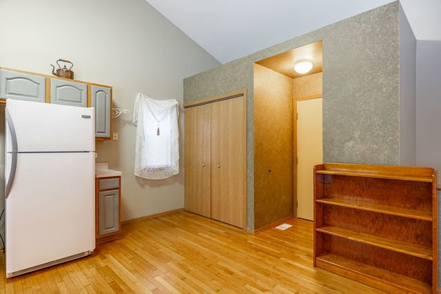 109 Shawnee Lane, Harvard, IL 60033