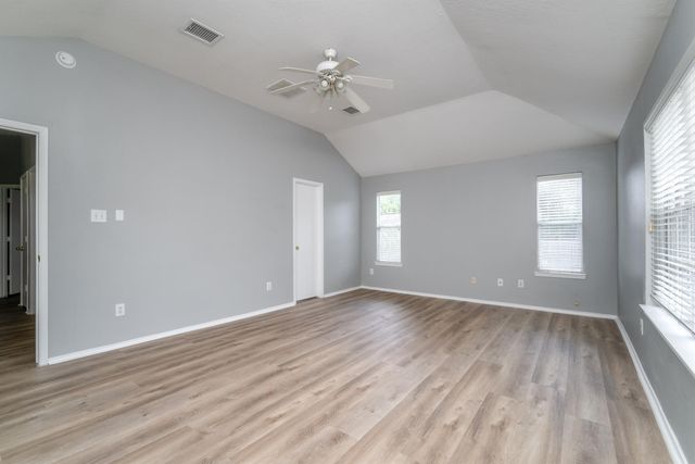 9703 Berkshire Trace, Pearland, TX 77584