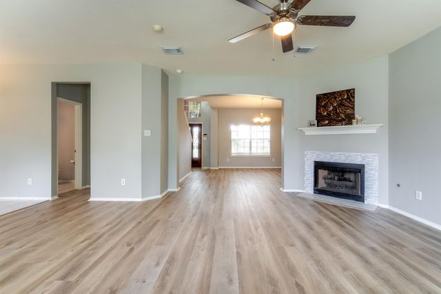 9703 Berkshire Trace, Pearland, TX 77584