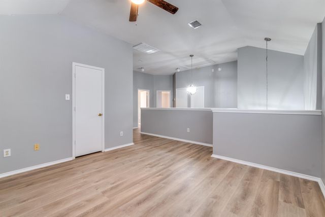 9703 Berkshire Trace, Pearland, TX 77584