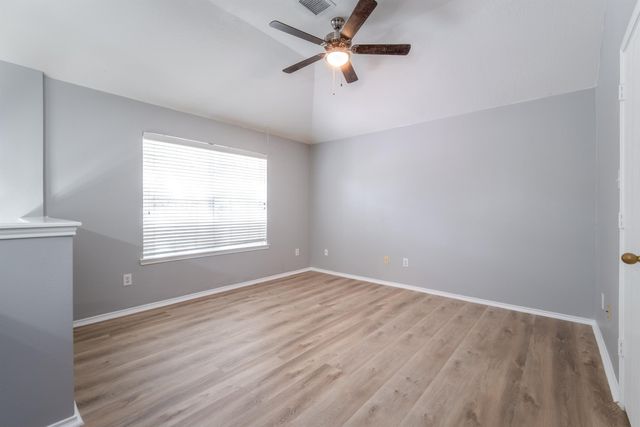 9703 Berkshire Trace, Pearland, TX 77584