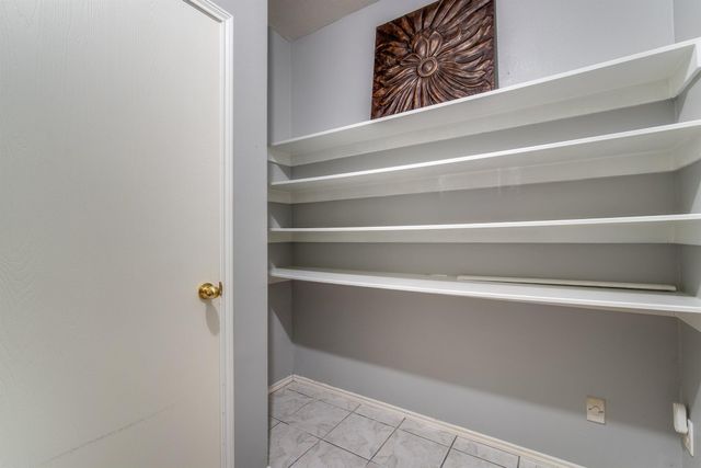 9703 Berkshire Trace, Pearland, TX 77584