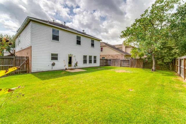 9703 Berkshire Trace, Pearland, TX 77584