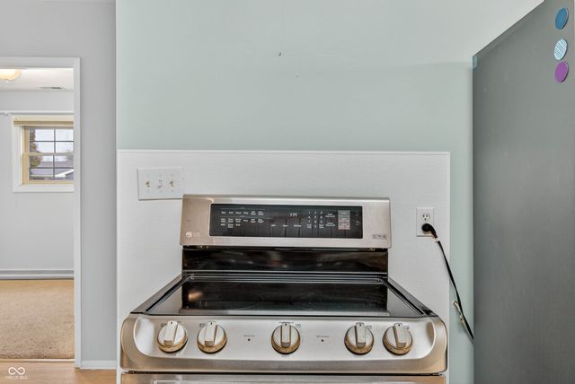 2720 12th Street, Columbus, IN 47201