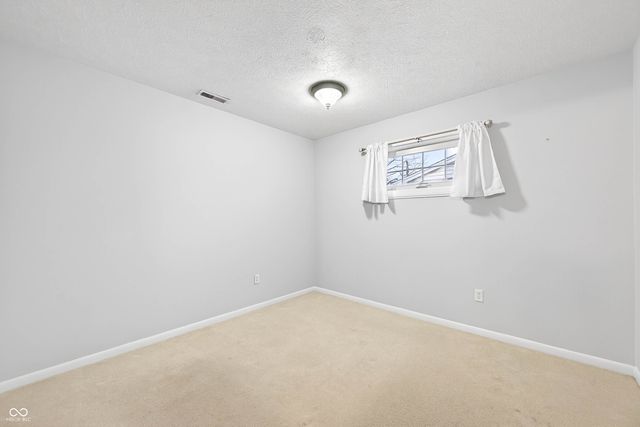 2720 12th Street, Columbus, IN 47201