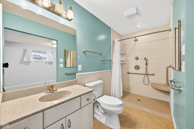 2720 12th Street, Columbus, IN 47201