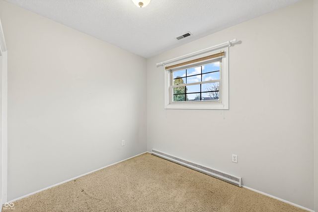 2720 12th Street, Columbus, IN 47201