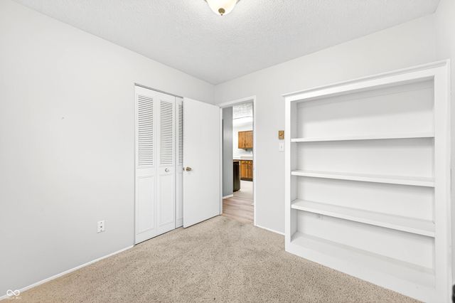 2720 12th Street, Columbus, IN 47201