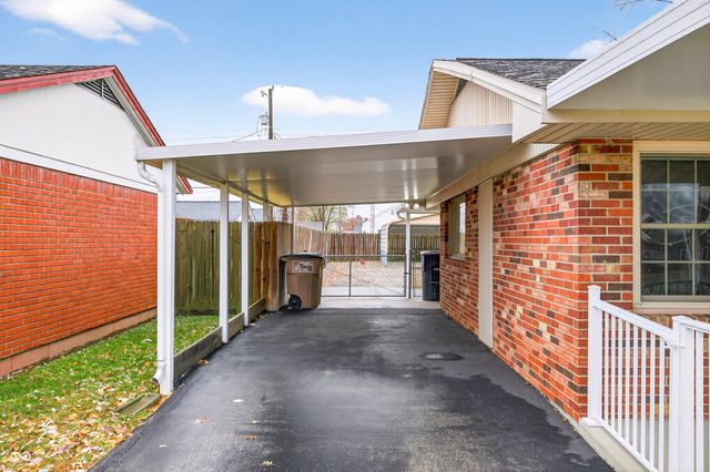 2720 12th Street, Columbus, IN 47201