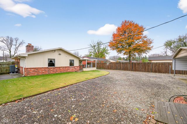 2720 12th Street, Columbus, IN 47201