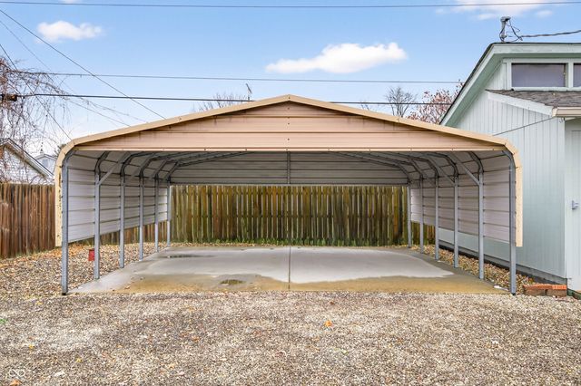 2720 12th Street, Columbus, IN 47201