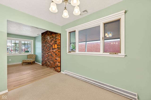 2720 12th Street, Columbus, IN 47201