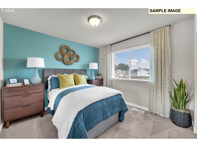 1575 N Young St, Lafayette, OR 97127