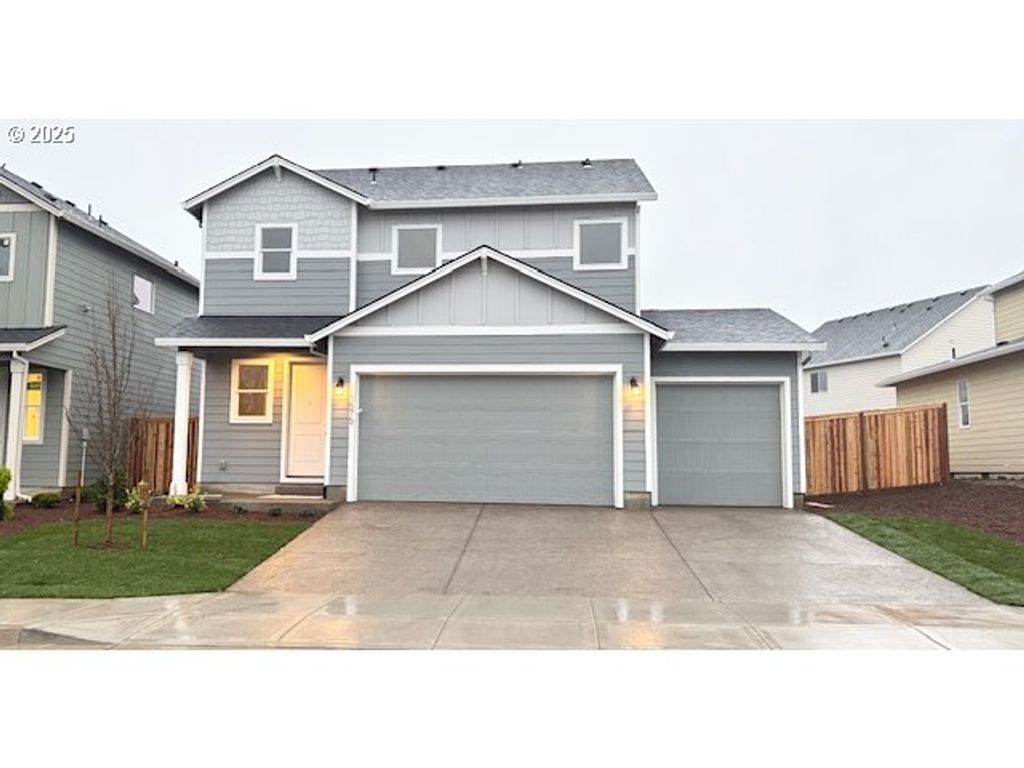 1575 N Young St, Lafayette, OR 97127