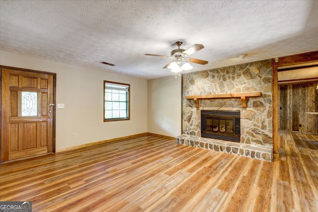424 Hampton Road, Hampton, GA 30228