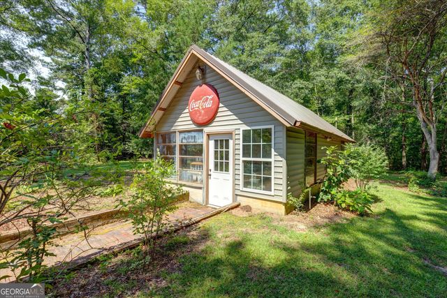424 Hampton Road, Hampton, GA 30228