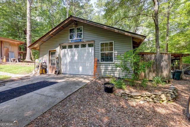 424 Hampton Road, Hampton, GA 30228
