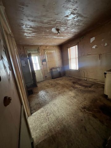 2309 N Springfield Avenue, Chicago, IL 60647