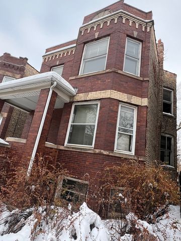 2309 N Springfield Avenue, Chicago, IL 60647