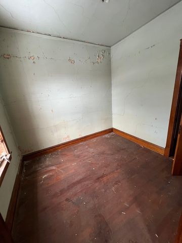 2309 N Springfield Avenue, Chicago, IL 60647