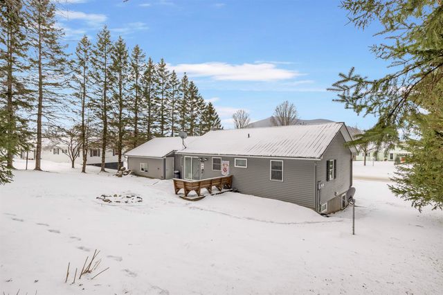 94 Corliss Lane, Colebrook, NH 03576