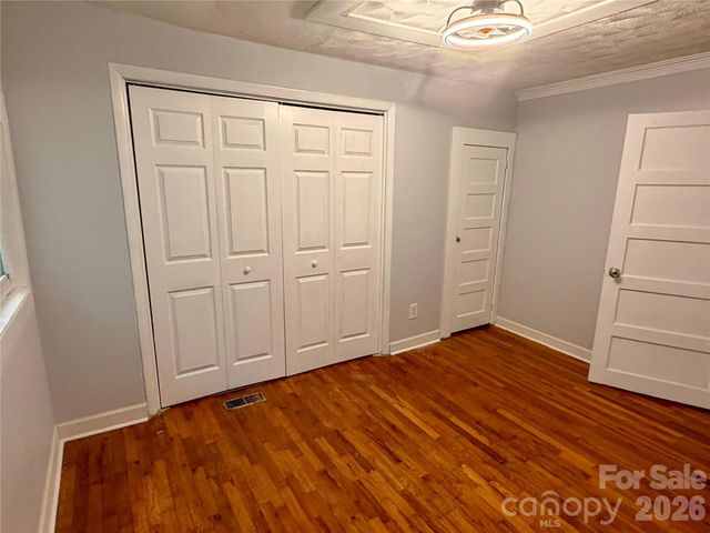 321 Cline Avenue SW, Valdese, NC 28690