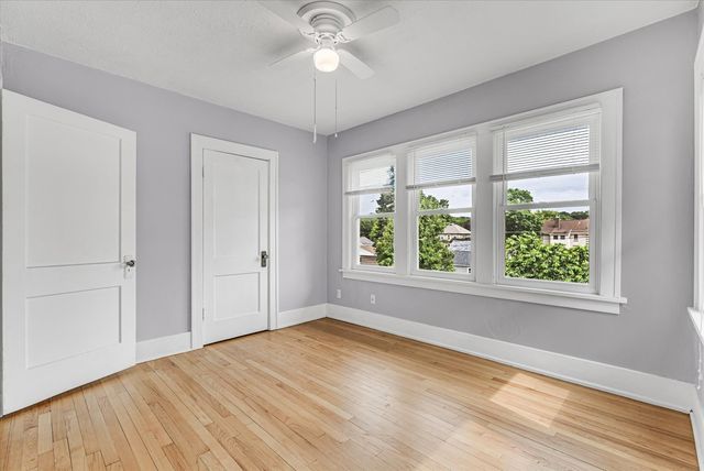 732 River Drive, Bettendorf, IA 52722