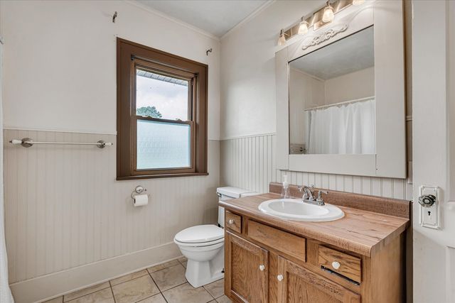 732 River Drive, Bettendorf, IA 52722