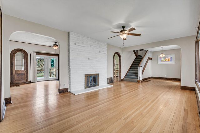 732 River Drive, Bettendorf, IA 52722