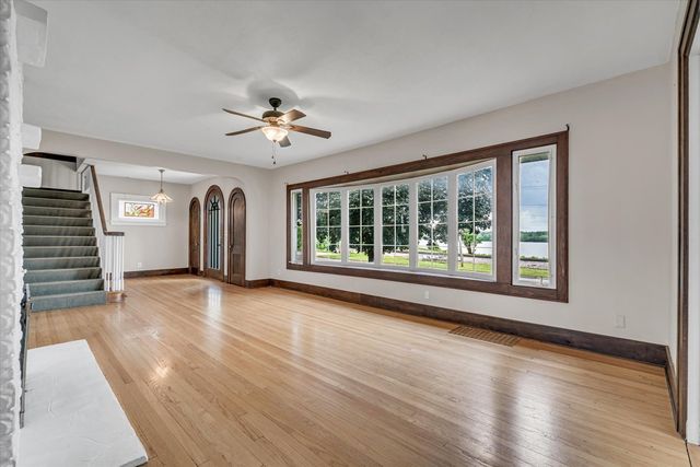 732 River Drive, Bettendorf, IA 52722