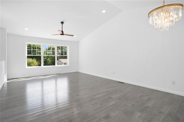 18 Pleasantview Avenue, Johnston, RI 02919