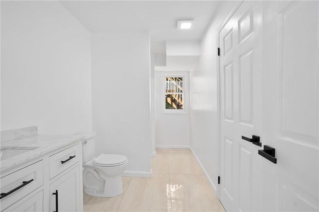 18 Pleasantview Avenue, Johnston, RI 02919