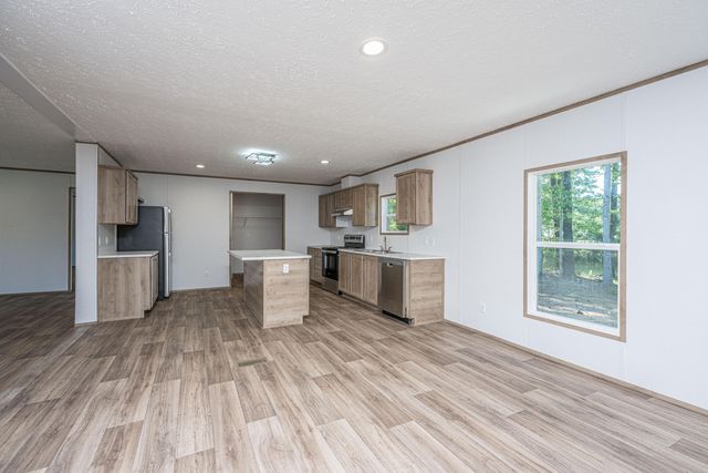610 Rabbitpatch Lane, Saint Stephen, SC 29479
