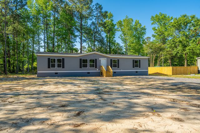 610 Rabbitpatch Lane, Saint Stephen, SC 29479