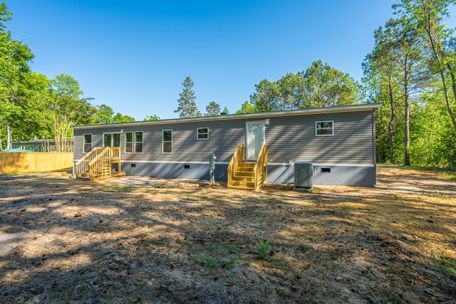610 Rabbitpatch Lane, Saint Stephen, SC 29479