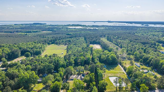 610 Rabbitpatch Lane, Saint Stephen, SC 29479