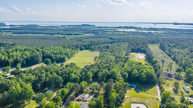 610 Rabbitpatch Lane, Saint Stephen, SC 29479