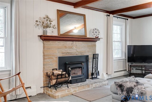 2106 Nicolet Cir, Richmond, VA 23225