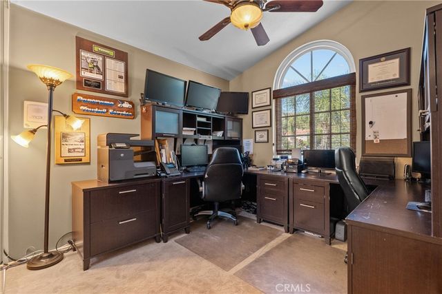 20344 Calhaven, Saugus, CA 91390