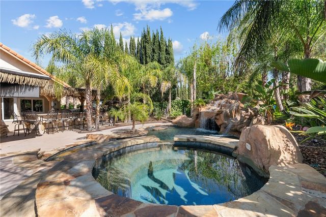 20344 Calhaven, Saugus, CA 91390
