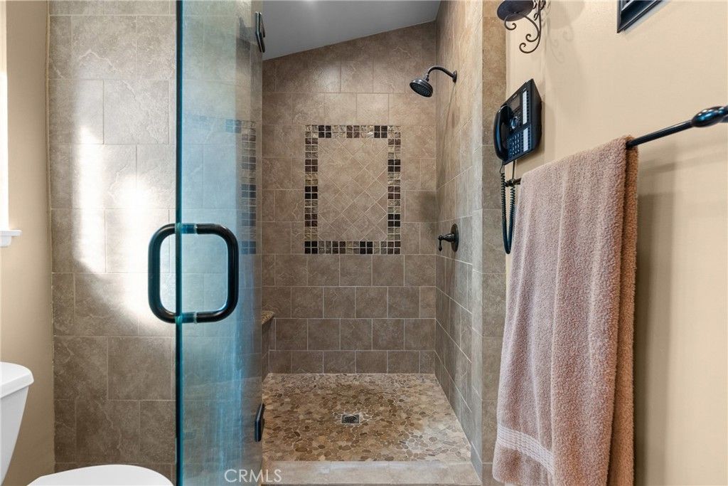 Image 48 of property listing at 20344 Calhaven, Saugus, CA 91390