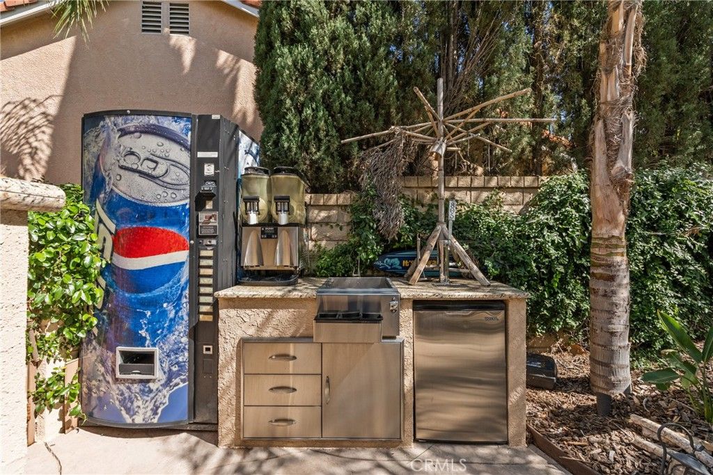 Image 57 of property listing at 20344 Calhaven, Saugus, CA 91390