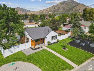 3131 E DELSA DR, Holladay, UT 84124